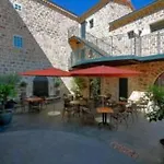 De Baume Hotel