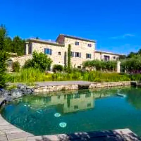 De Baume 4*